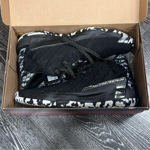 Dame 7 basketball shoes